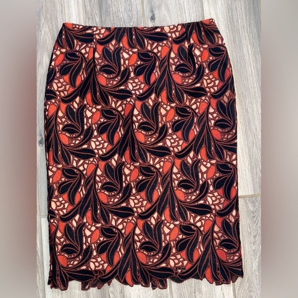 Like New Size 8 Antonio Melani Fall Leaf Cut Out Overlay midi skirt flawless - Picture 1 of 11